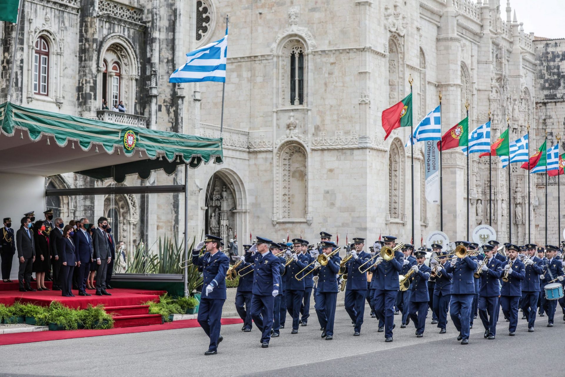 Επίσημη επίσκεψη στην Πορτογαλική Δημοκρατία